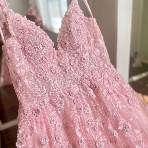 Prom Dress - Picture 3 of 5